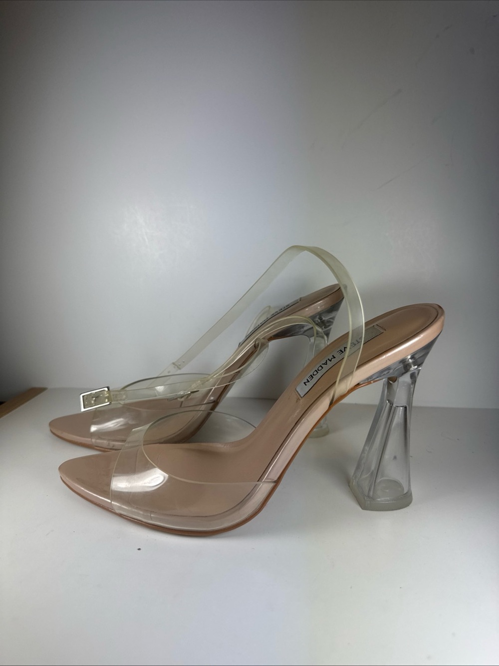 Steve Madden Beki Women’s Size 8 Clear Ankle-Strap High Heel Sandal White/Clear - Picture 4 of 10